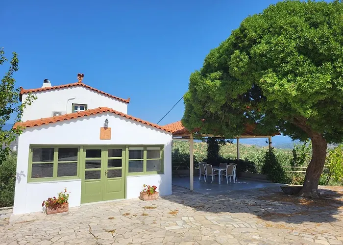 Дом отдыха Mani Hill House *